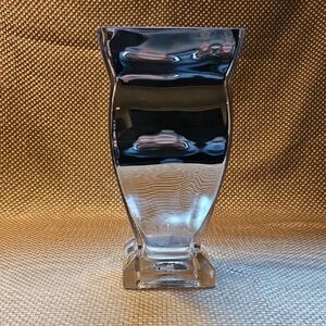 Vintage Mirror Finish Vase 1-800 Flowers